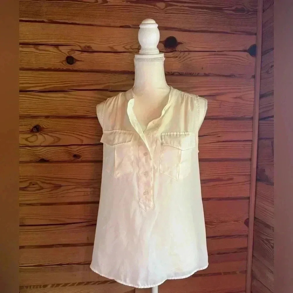 J Crew Sleeveless double pocket button flowy top size 6​